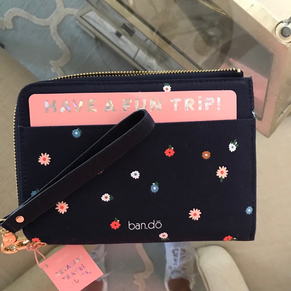 BanDo Brand NWT Travel Document Holder
